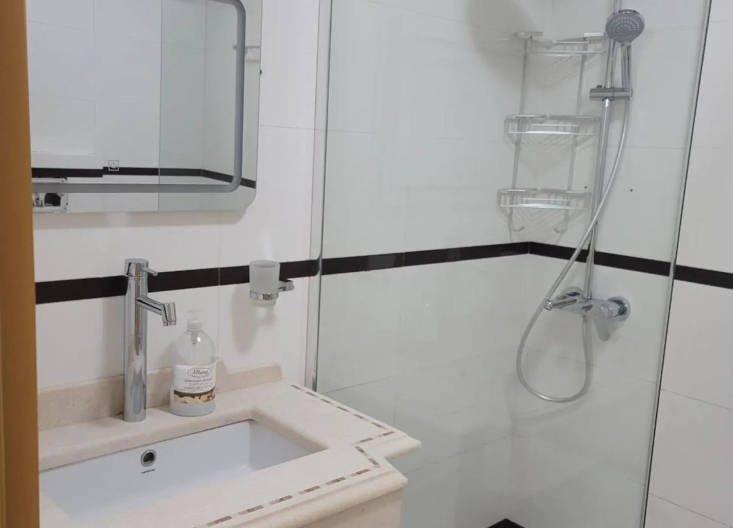 Cozy Apartment Rov Tirana Albánie
